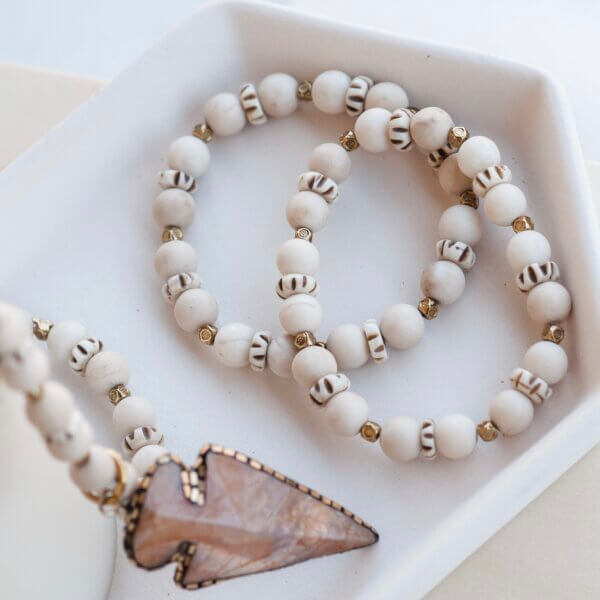 Creamy White and Brown Bracelet